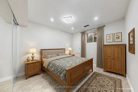Photo 45 at 31 Arjay Crescent, York Mills, Toronto