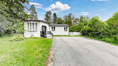Photo 4 at 20 Southwood Crescent, Sutton & Jackson's Point, Georgina
