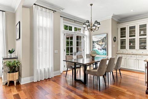 Photo 10 at 155 South Drive, Moore Park, Toronto