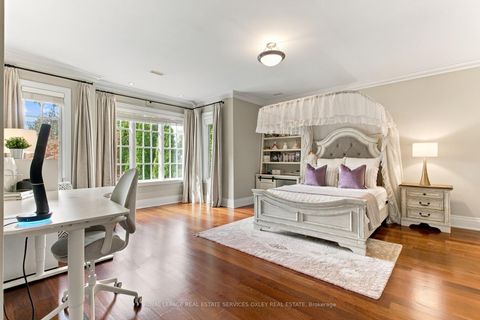 Photo 23 at 155 South Drive, Moore Park, Toronto