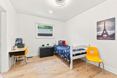 Photo 23 at 196 Wallace Street, Vaughan Grove, Vaughan