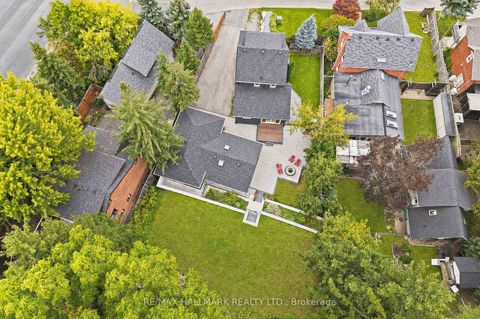 Photo 44 at 196 Wallace Street, Vaughan Grove, Vaughan