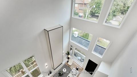 Photo 6 at 69 Elderwood Drive, Forest Hill South, Toronto