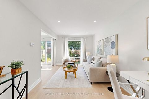 Photo 5 at 49 - 100 Bridletowne Circle, L'Amoreaux, Toronto