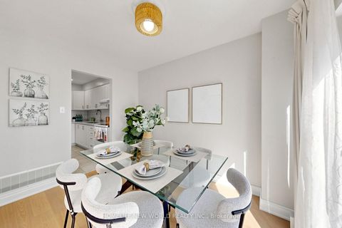Photo 11 at 49 - 100 Bridletowne Circle, L'Amoreaux, Toronto