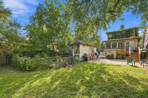 Photo 9 at 67 Twenty Seventh Street, Long Branch, Toronto