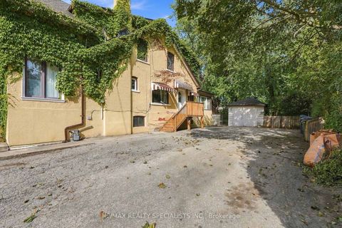 Photo 14 at 67 Twenty Seventh Street, Long Branch, Toronto