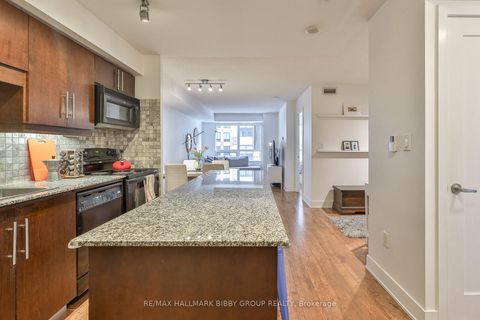 Photo 10 at 309 - 20 Blue Jays Way, Waterfront Communities C1, Toronto
