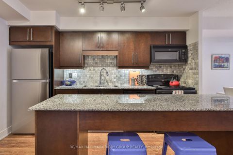 Photo 12 at 309 - 20 Blue Jays Way, Waterfront Communities C1, Toronto
