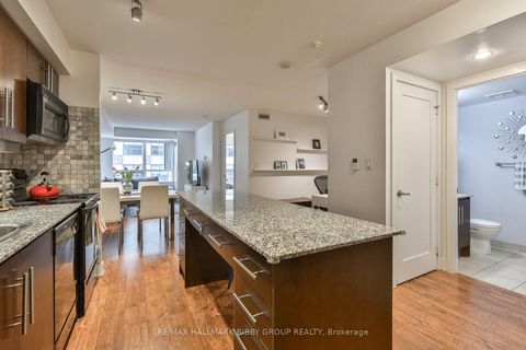 Photo 13 at 309 - 20 Blue Jays Way, Waterfront Communities C1, Toronto
