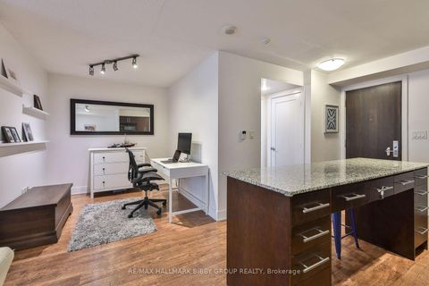 Photo 17 at 309 - 20 Blue Jays Way, Waterfront Communities C1, Toronto