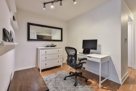Photo 19 at 309 - 20 Blue Jays Way, Waterfront Communities C1, Toronto