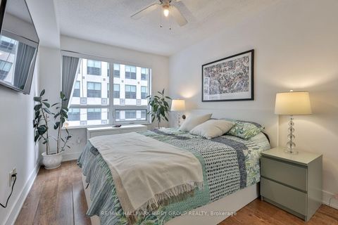 Photo 21 at 309 - 20 Blue Jays Way, Waterfront Communities C1, Toronto