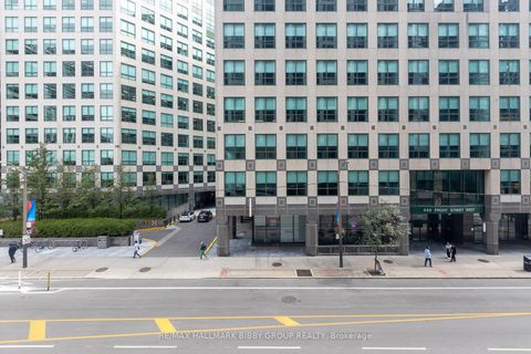 Photo 26 at 309 - 20 Blue Jays Way, Waterfront Communities C1, Toronto
