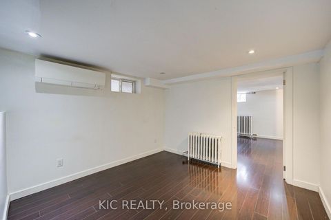 Photo 15 at 35 Montcalm Avenue NW, Belgravia, Toronto