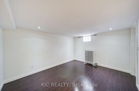 Photo 17 at 35 Montcalm Avenue NW, Belgravia, Toronto