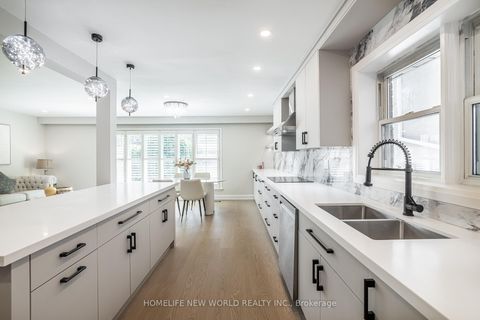 Photo 9 at 192 Combe Avenue, Bathurst Manor, Toronto