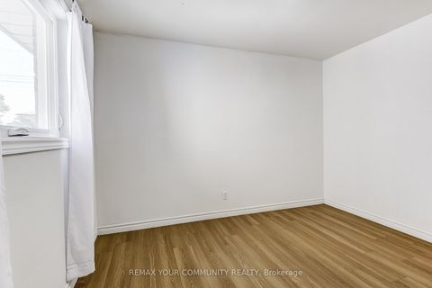Photo 11 at 53 Glory Crescent, West Hill, Toronto
