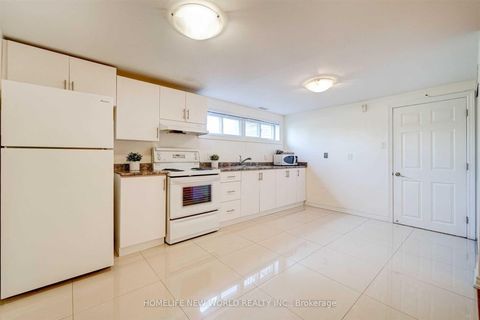 Photo 25 at 466 Paliser Crescent S, Harding, Richmond Hill