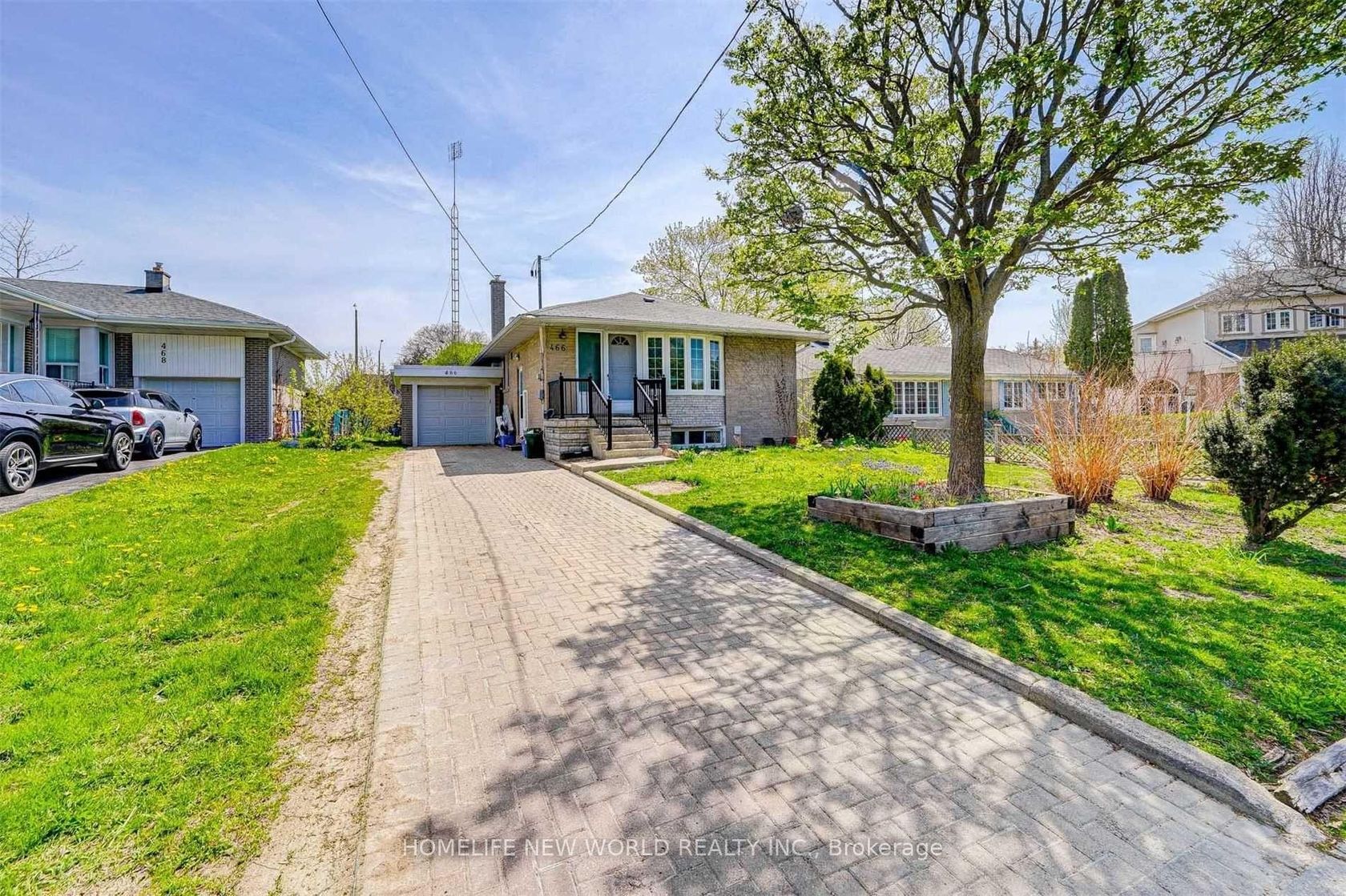 466 Paliser Crescent S, Harding, Richmond Hill photo number 2