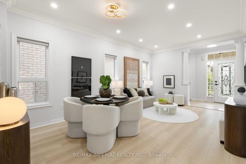 Photo 3 at 44 Hawkview Boulevard, Vellore Village, Vaughan