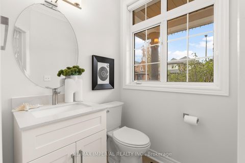 Photo 12 at 44 Hawkview Boulevard, Vellore Village, Vaughan