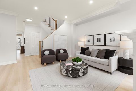 Photo 13 at 44 Hawkview Boulevard, Vellore Village, Vaughan