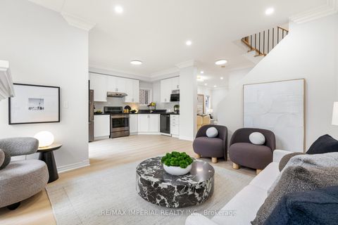 Photo 16 at 44 Hawkview Boulevard, Vellore Village, Vaughan