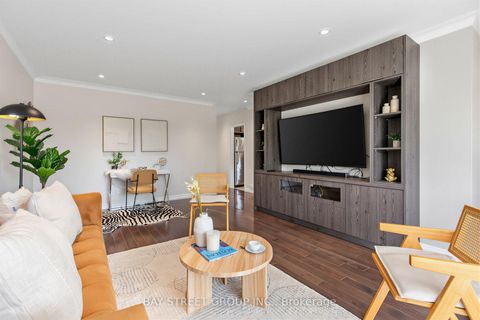 Photo 4 at 8 Amethyst Road, Sullivan, Toronto