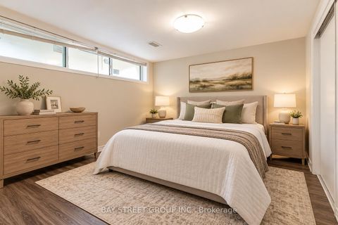 Photo 18 at 8 Amethyst Road, Sullivan, Toronto