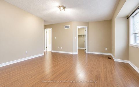 Photo 4 at 150 Matteo David Drive, Rouge Woods, Richmond Hill