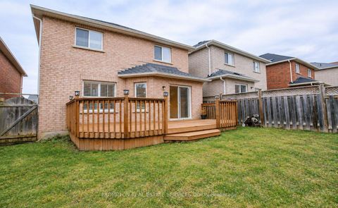 Photo 15 at 150 Matteo David Drive, Rouge Woods, Richmond Hill