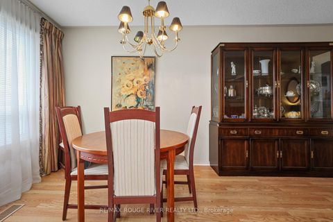 Photo 11 at 1543 Otonabee Drive, Amberlea, Pickering