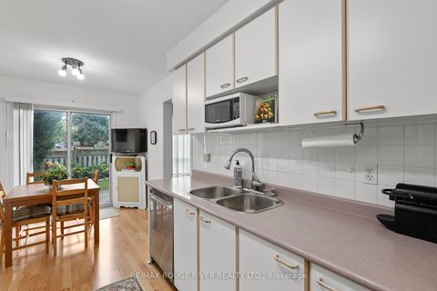 Photo 16 at 1543 Otonabee Drive, Amberlea, Pickering