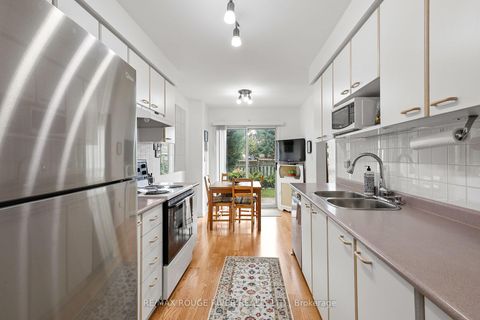 Photo 17 at 1543 Otonabee Drive, Amberlea, Pickering