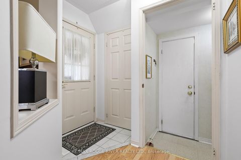 Photo 28 at 1543 Otonabee Drive, Amberlea, Pickering