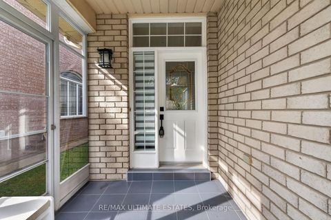 Photo 4 at 22 Copperstone Crescent, Rouge Woods, Richmond Hill
