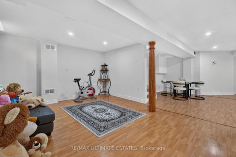 Photo 30 at 22 Copperstone Crescent, Rouge Woods, Richmond Hill