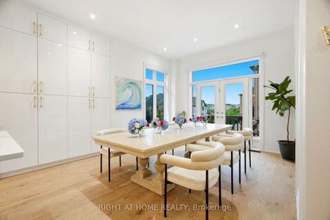 Photo 17 at 18 Casavant Court, Patterson, Vaughan