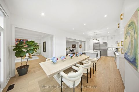 Photo 18 at 18 Casavant Court, Patterson, Vaughan