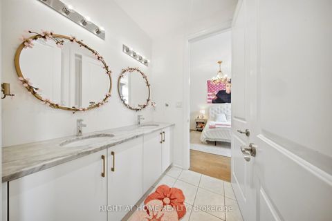 Photo 40 at 18 Casavant Court, Patterson, Vaughan