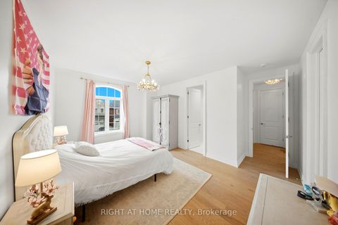 Photo 41 at 18 Casavant Court, Patterson, Vaughan