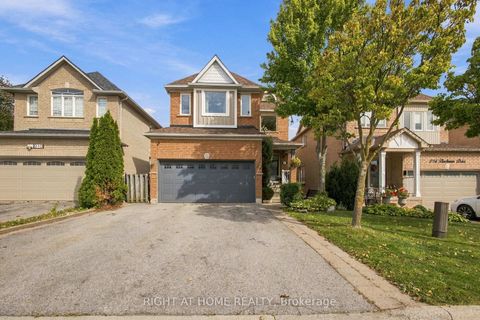 Photo 1 at 212 Bachman Drive, Maple, Vaughan