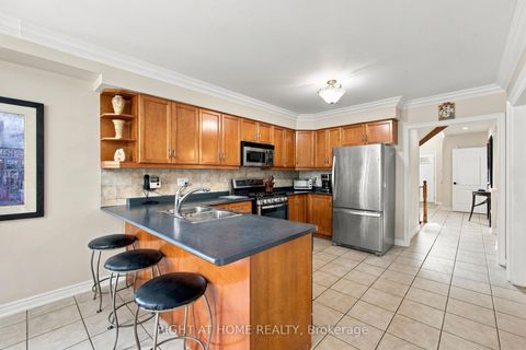 Photo 7 at 212 Bachman Drive, Maple, Vaughan