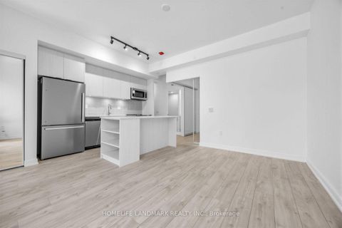 Photo 14 at 5 - 172 Clonmore Drive, Cliffside, Toronto