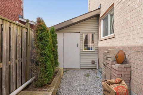 Photo 32 at 70 Bambi Crescent, Keswick South, Georgina
