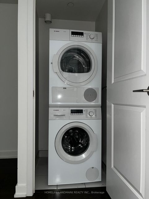 Photo 7 at 801 - 1 The Esplanade Drive, Waterfront Communities C8, Toronto