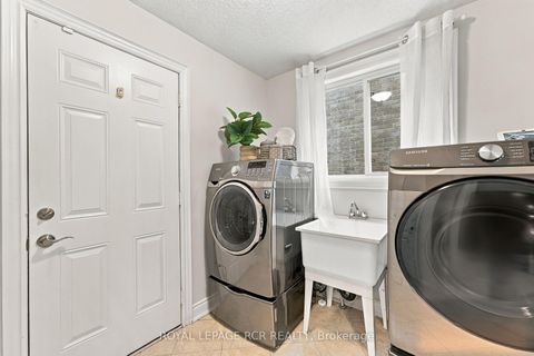 Photo 8 at 825 Booth Avenue, Alcona, Innisfil