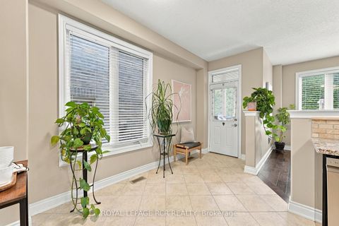 Photo 9 at 825 Booth Avenue, Alcona, Innisfil