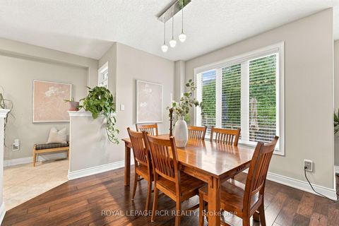 Photo 10 at 825 Booth Avenue, Alcona, Innisfil